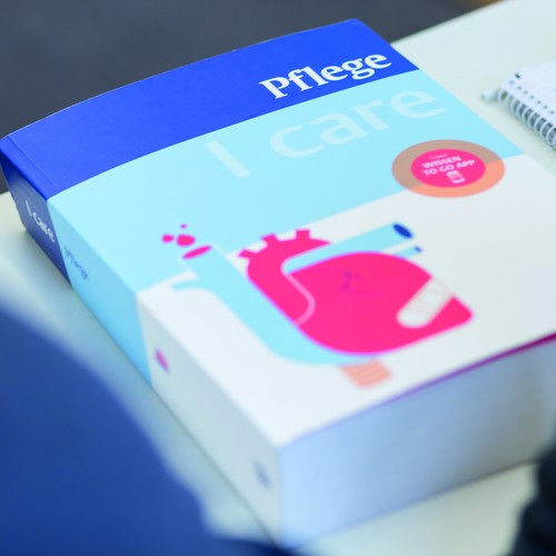 Titelumschlag des Buches "Pflege -  care"